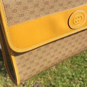 Vintage Gucci Brown Leather Monogram Messenger Shoulder Bag (Authentic)